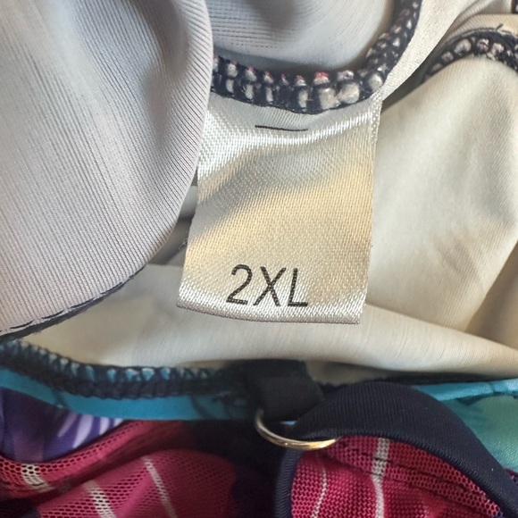 📦 SOLD - Women’s swimsuit dress. Size 2X. - Picture 8 of 9